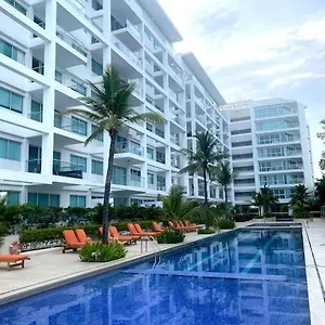  Apartamento Hermoso Familiar /acceso Directo A La Playa. Morros 3
